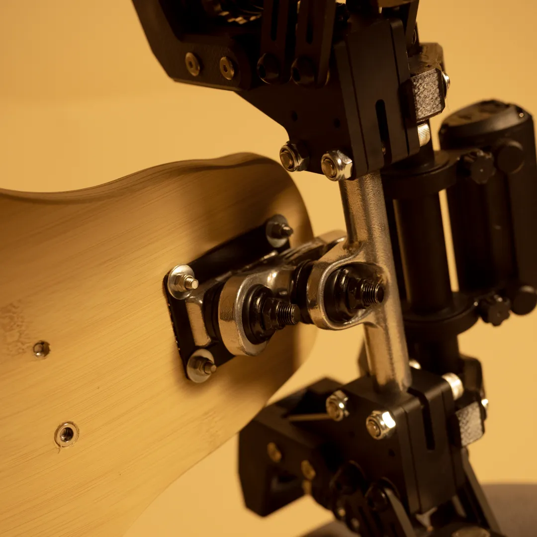 detalle técnico bushings e-skate Sternboard precisión mecanizado skate eléctrico amortiguación